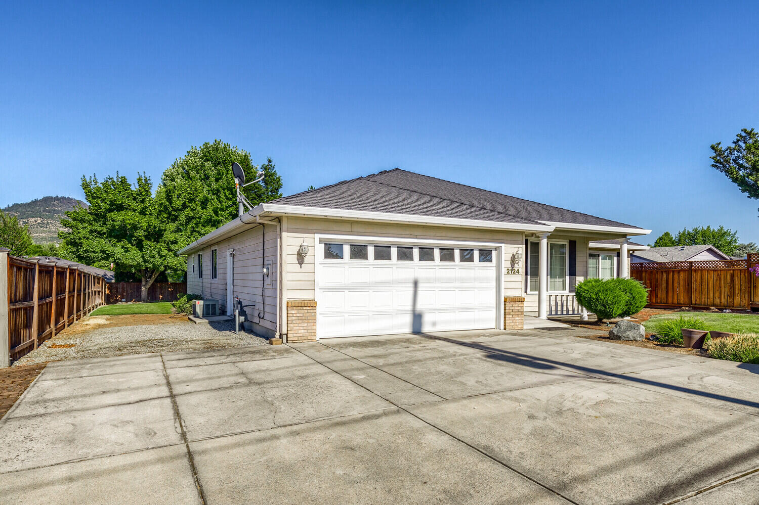 2124 Springbrook Road Medford, OR 97504 - Photo 40 of 42 Gallery Image 40