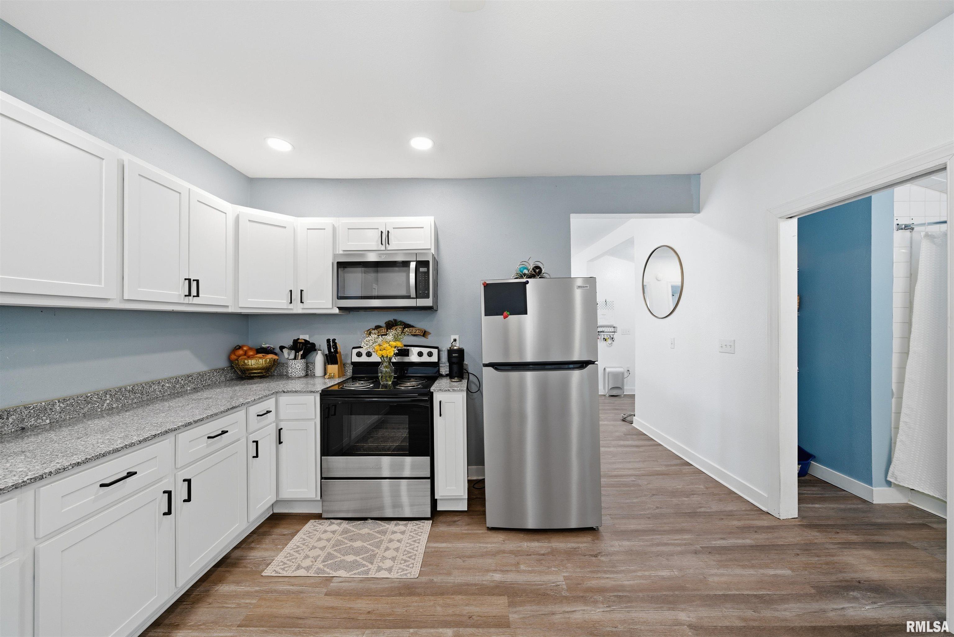 13213 West Wheeler Road Glasford, IL 61533 - Photo 11 of 33