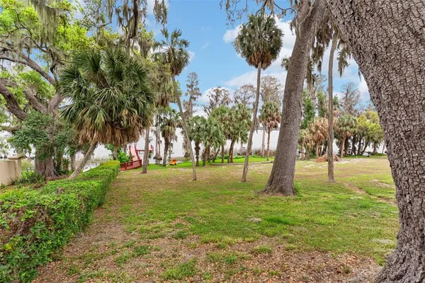 $2,300,000 | 10913 Brigann Yard Way, Thonotosassa, FL 33592