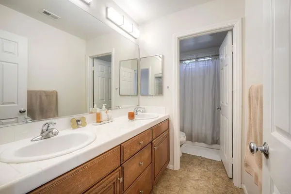 $1,770,000 | 3594 Granite Court, Carlsbad, CA 92010
