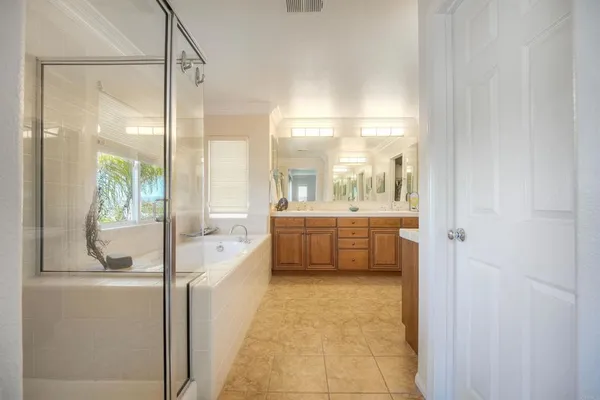 $1,770,000 | 3594 Granite Court, Carlsbad, CA 92010