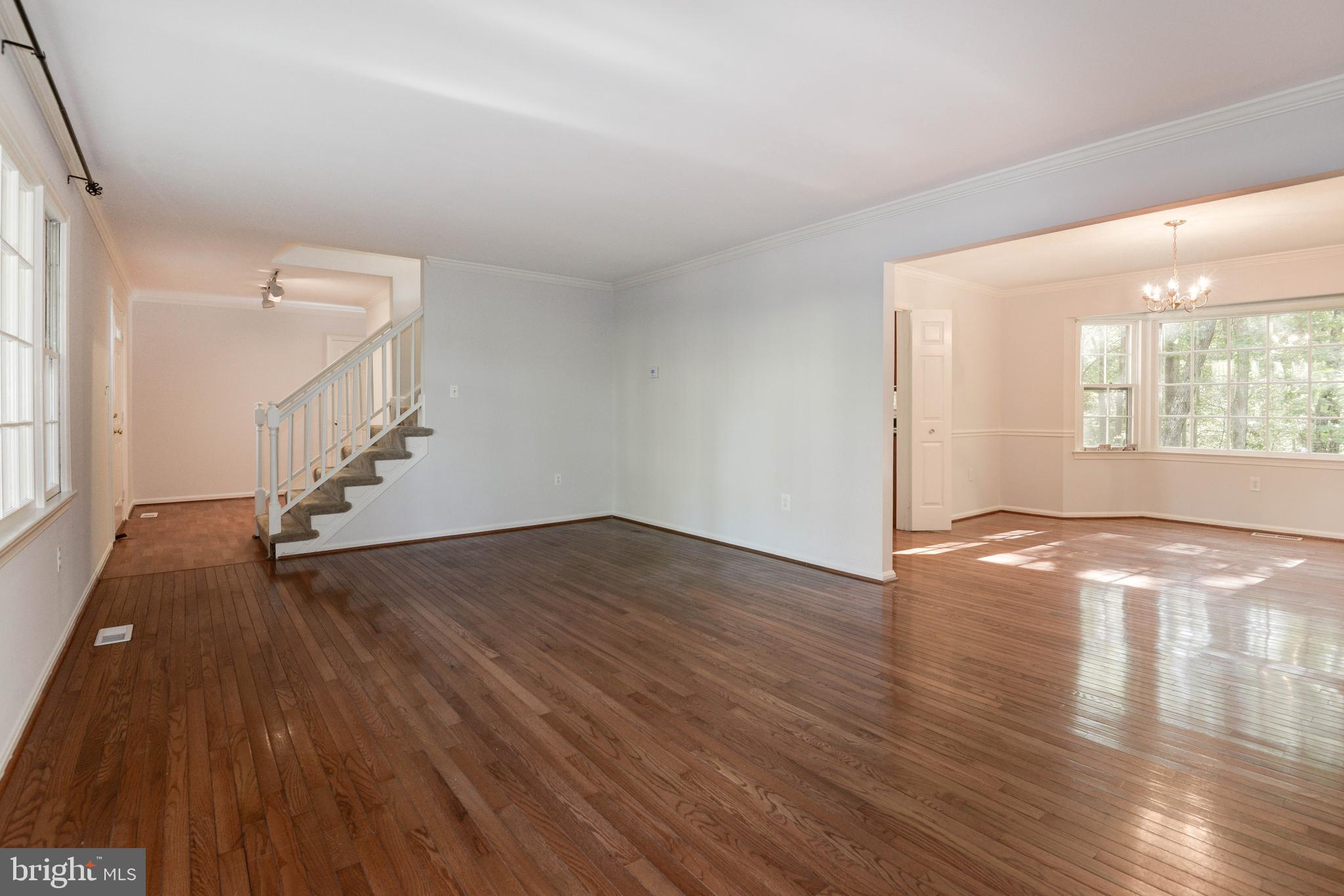 10809 Cross School Road Reston, VA 20191 - Photo 13 of 49