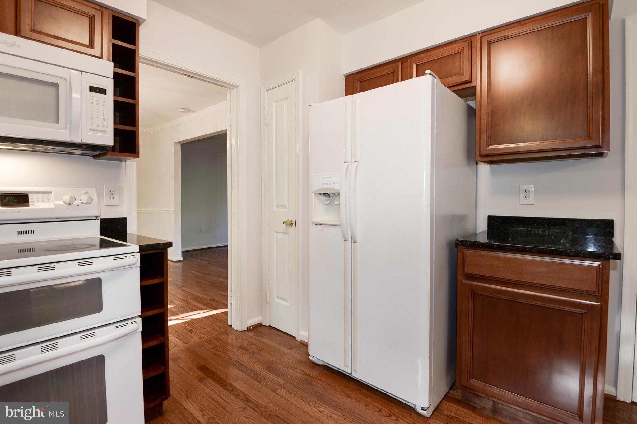 10809 Cross School Road Reston, VA 20191 - Photo 23 of 49