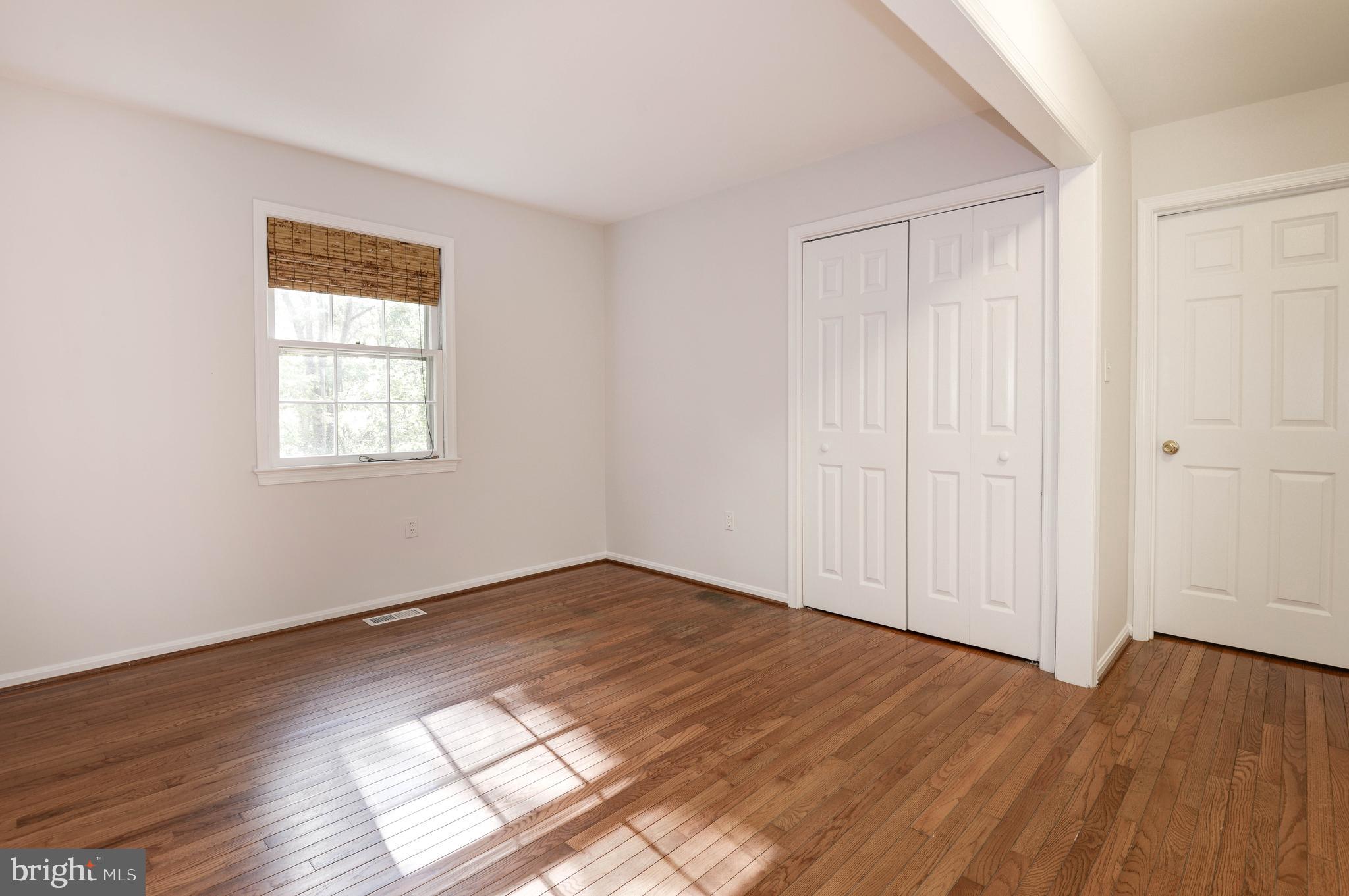 10809 Cross School Road Reston, VA 20191 - Photo 26 of 49