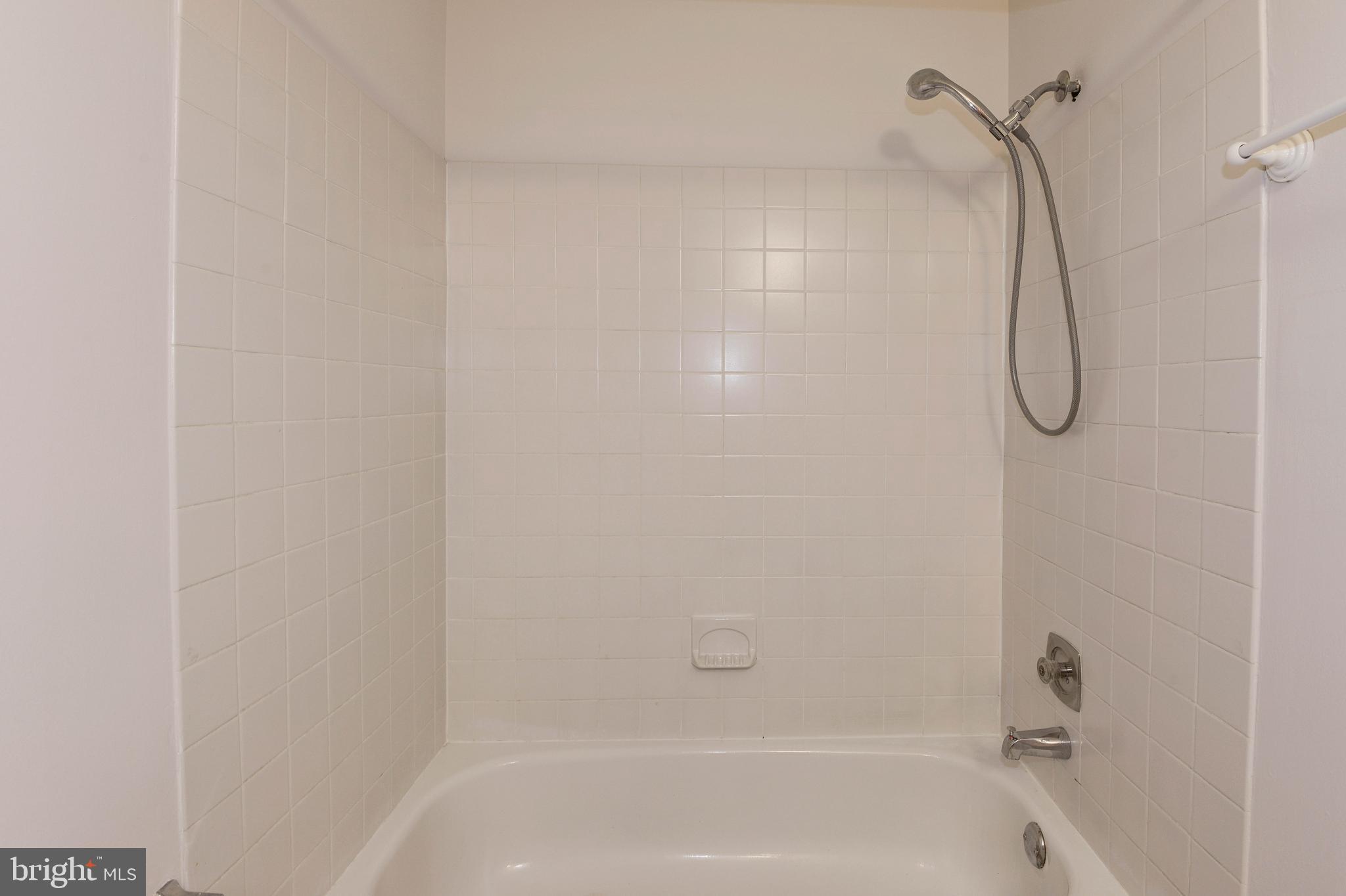 10809 Cross School Road Reston, VA 20191 - Photo 31 of 49