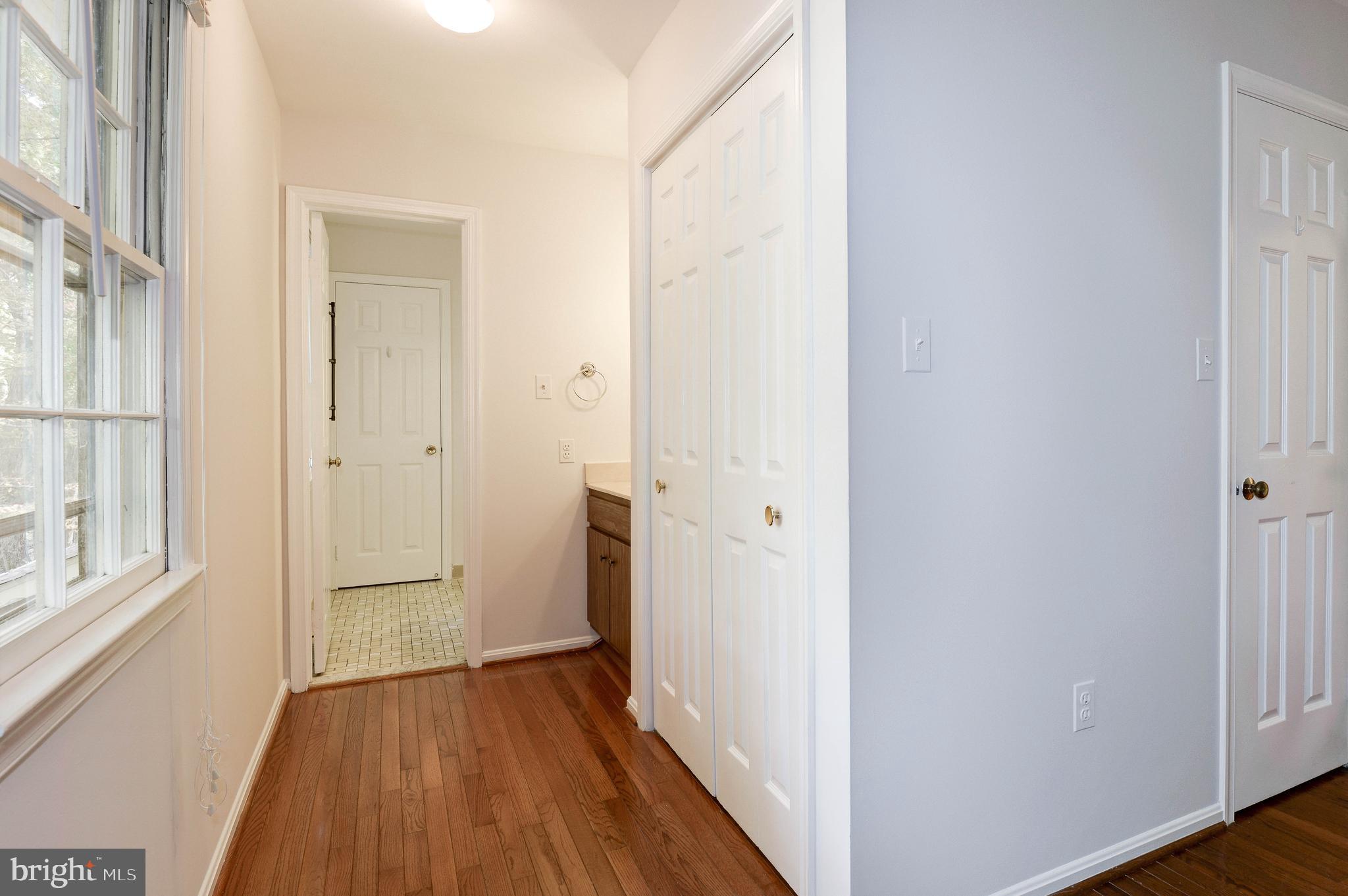 10809 Cross School Road Reston, VA 20191 - Photo 36 of 49