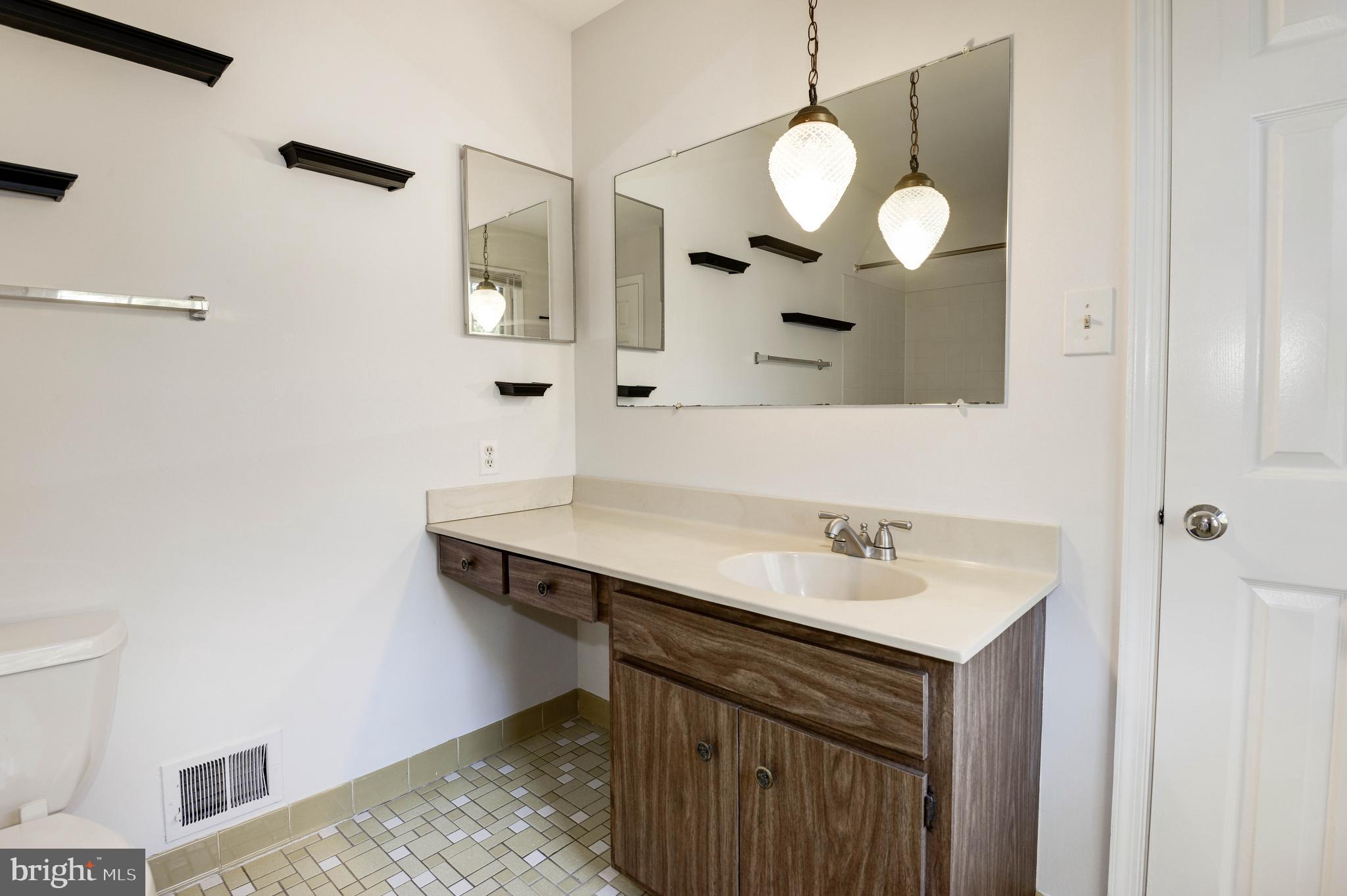 10809 Cross School Road Reston, VA 20191 - Photo 40 of 49