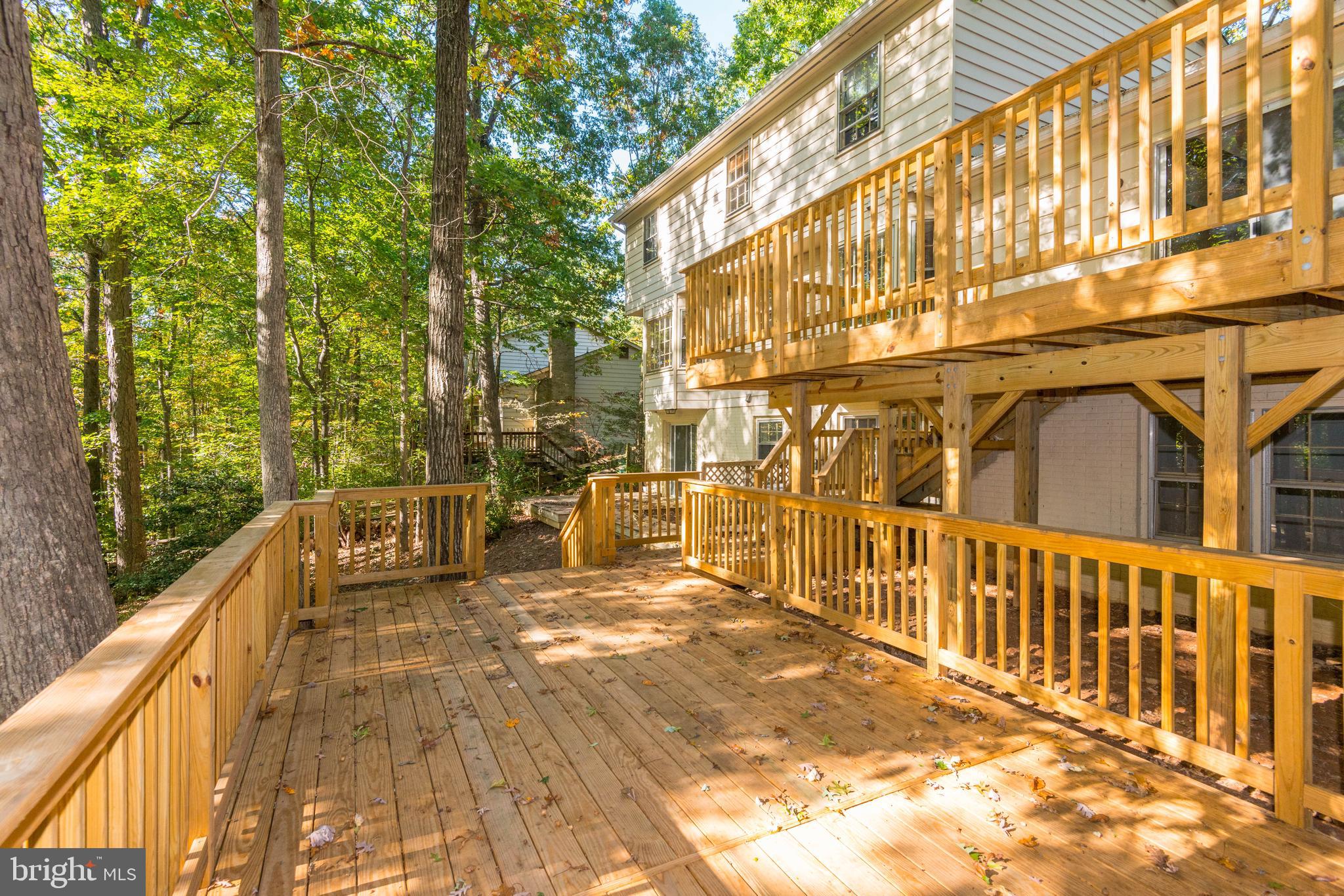 10809 Cross School Road Reston, VA 20191 - Photo 4 of 49