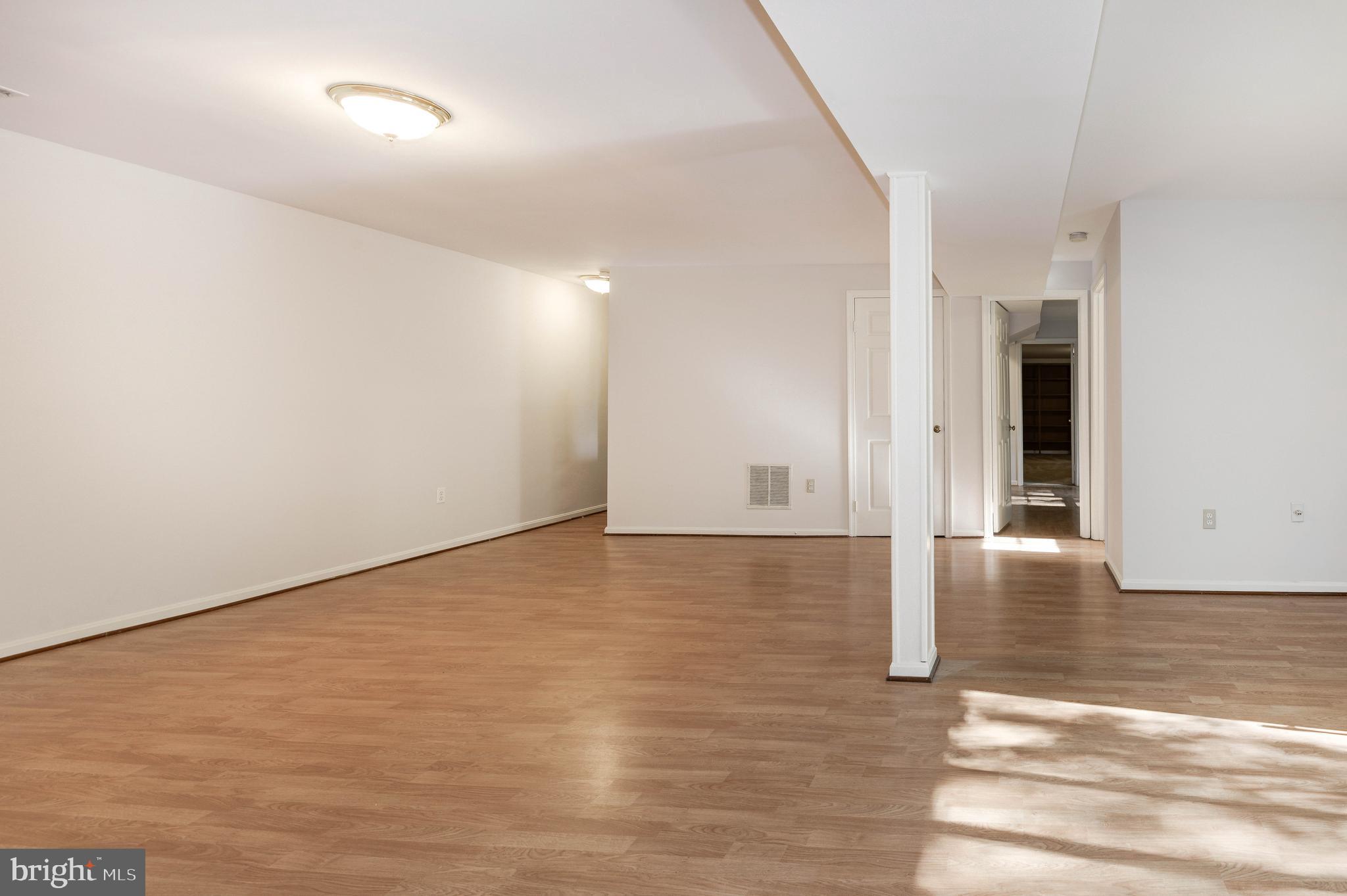 10809 Cross School Road Reston, VA 20191 - Photo 43 of 49