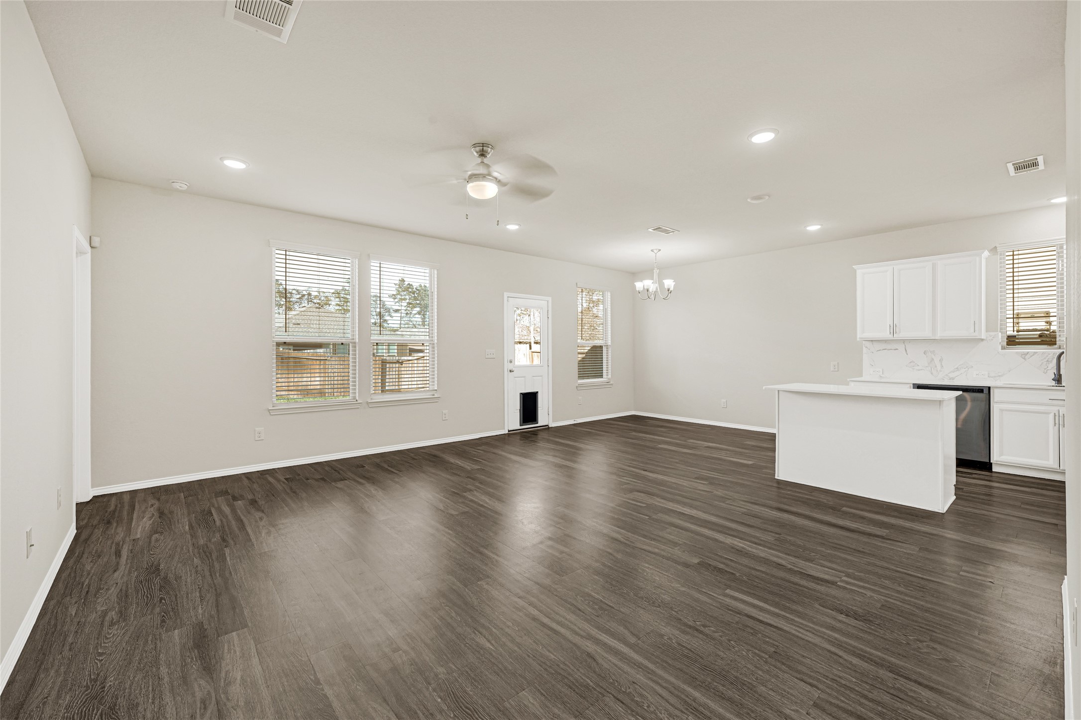 2210 Timberland Country Court Conroe, TX 77304 - Photo 8 of 25 Open concept