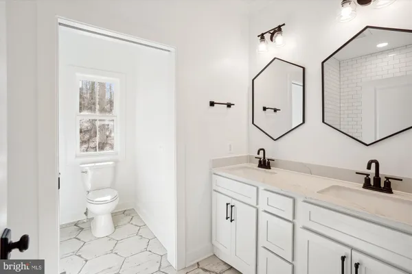 $974,900 | 10 Finn Lane, Elkwood, VA 22718