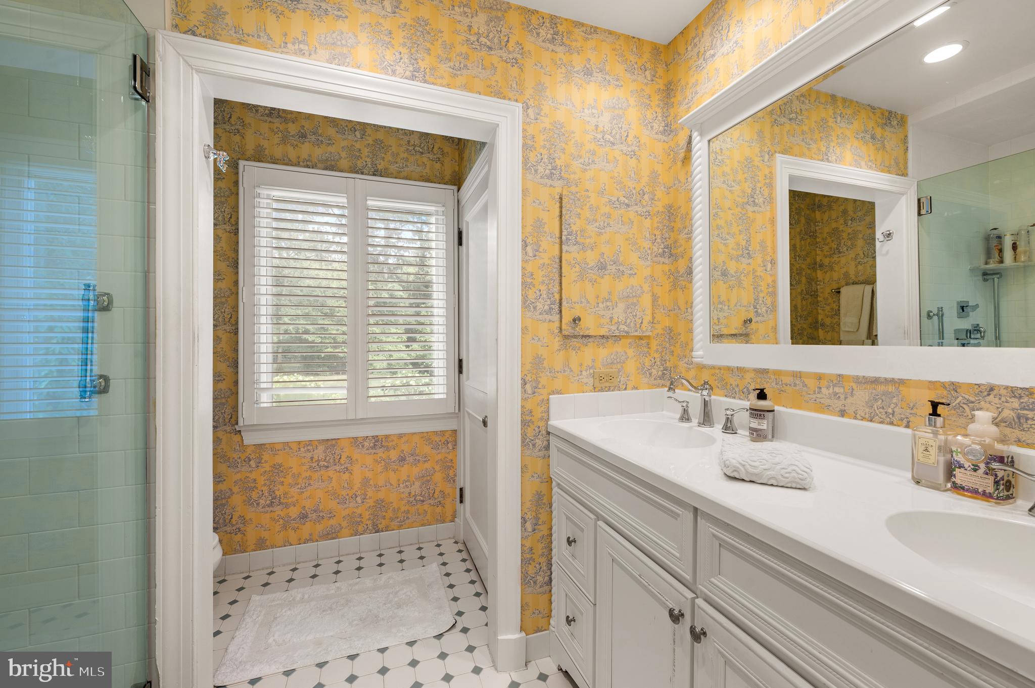 71 Tunbridge Road Haverford, PA 19041 - Photo 45 of 82 Full Hall Bathroom shared by Bedrooms #2 & #3