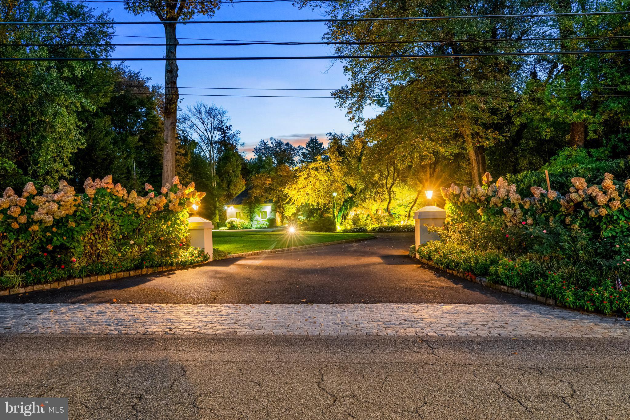 71 Tunbridge Road Haverford, PA 19041 - Photo 52 of 82 Elegant, landscaped entrance to circular driveway