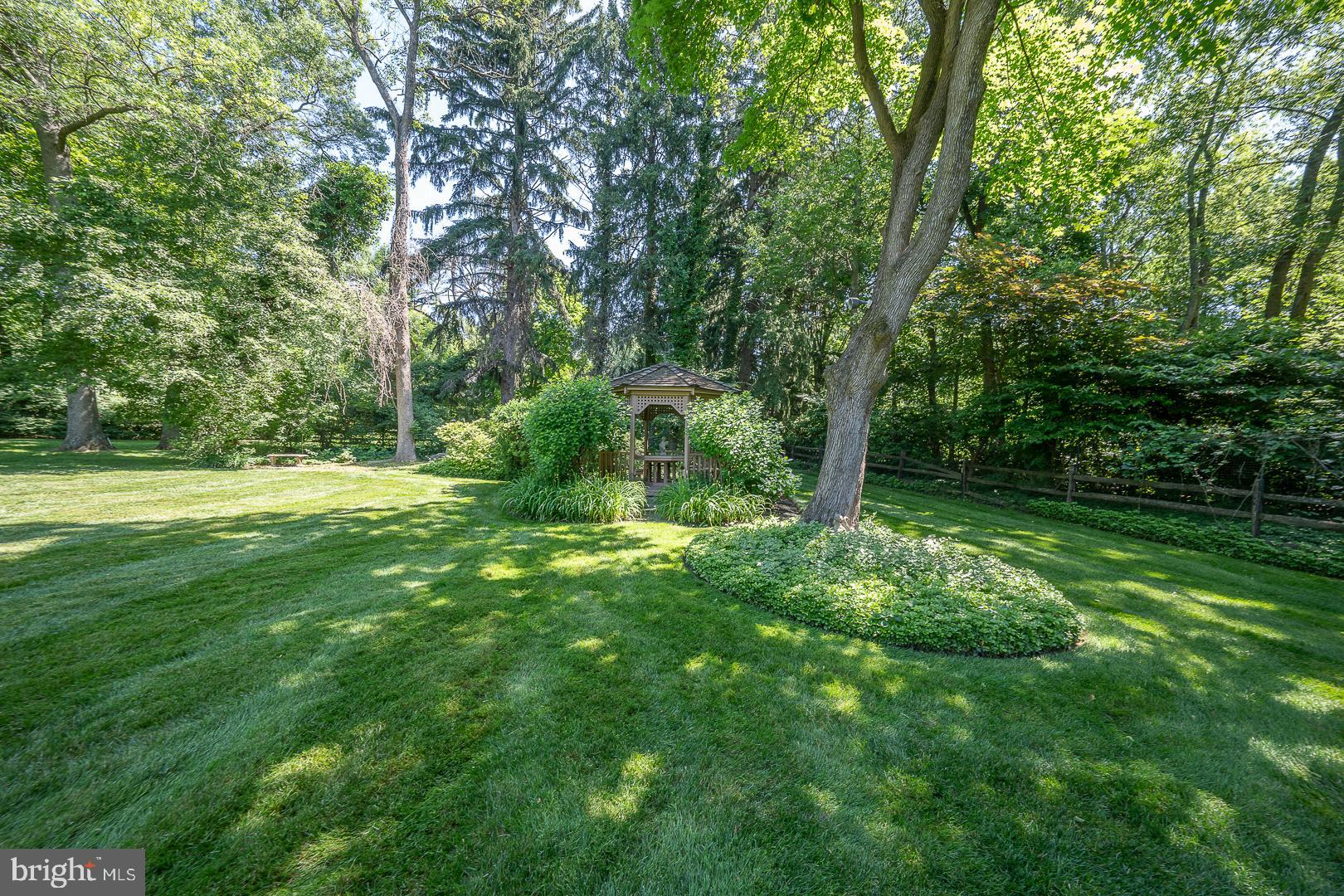 71 Tunbridge Road Haverford, PA 19041 - Photo 75 of 82 Beautiful flat Rear Yard