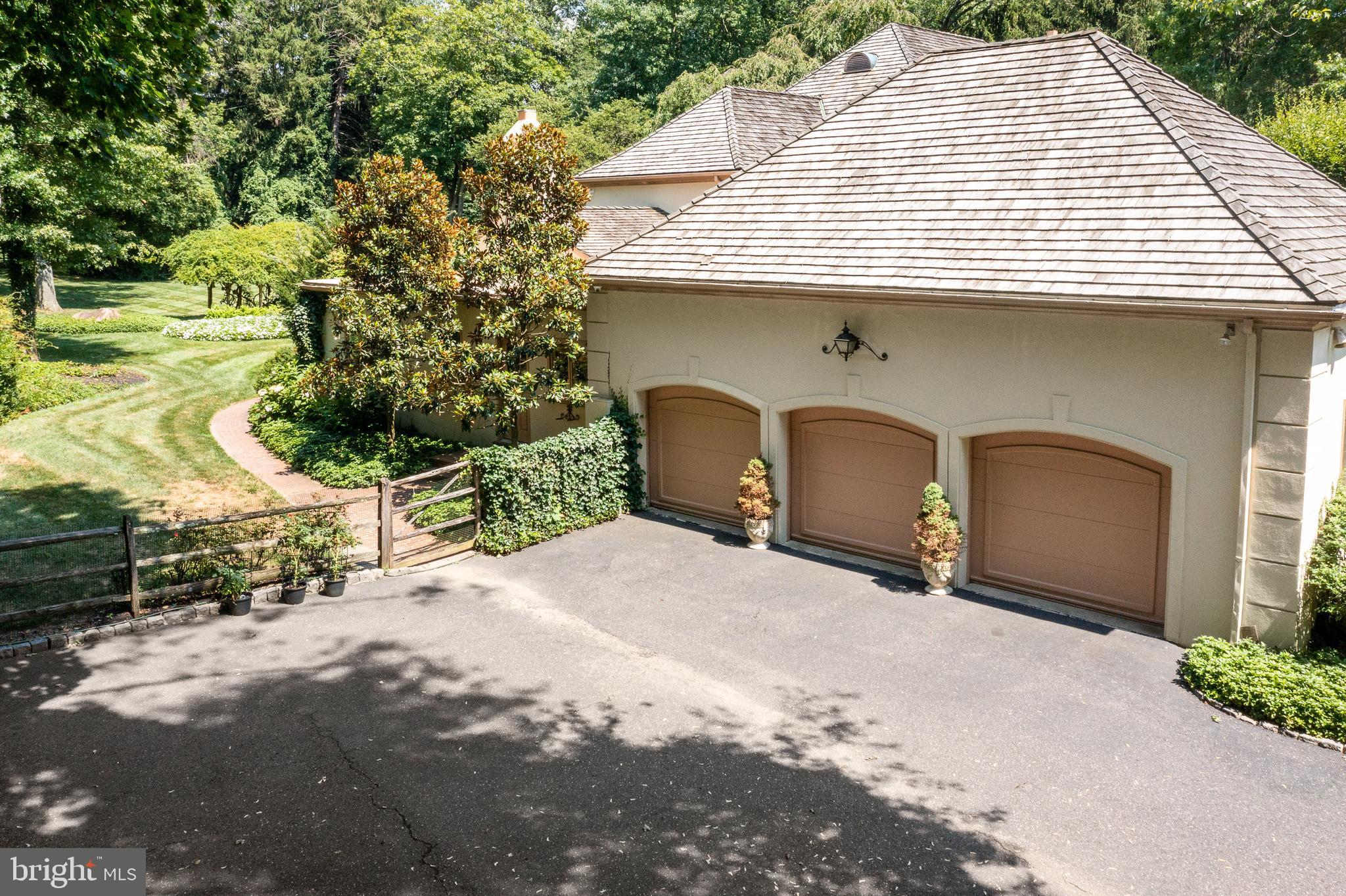 71 Tunbridge Road Haverford, PA 19041 - Photo 82 of 82 Attached 3-Car Garage