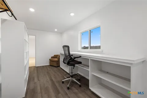 $1,650,000 | 215 Mesa Vista Drive, Leander, TX 78641