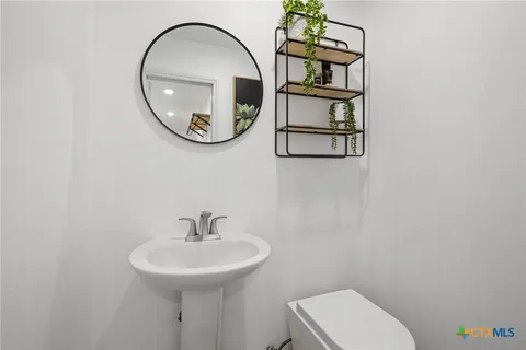 $1,650,000 | 215 Mesa Vista Drive, Leander, TX 78641