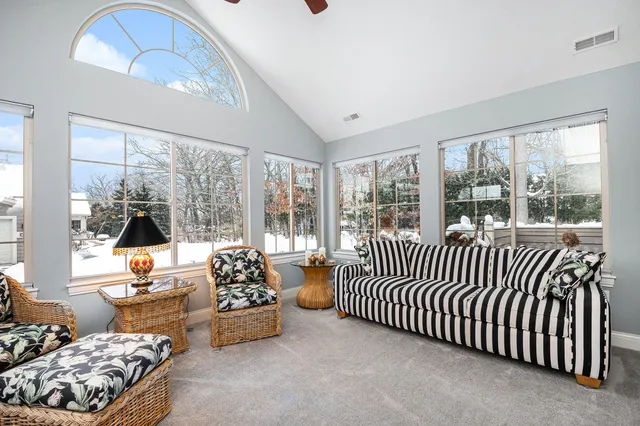 $535,000 | 856 Bridge Crest Drive Southeast, Ada, MI 49301