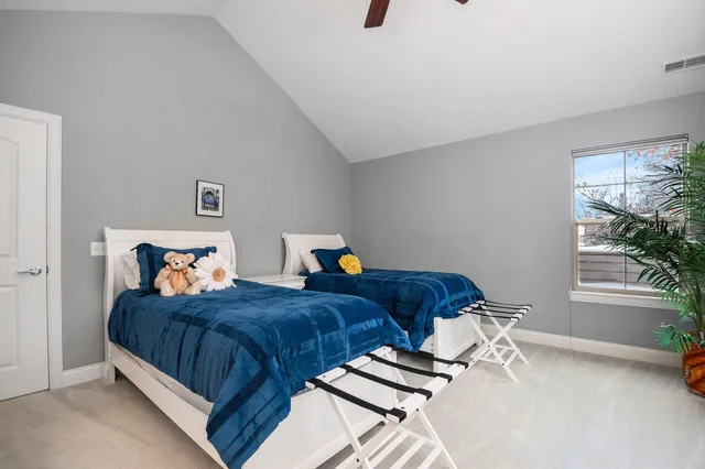 $535,000 | 856 Bridge Crest Drive Southeast, Ada, MI 49301