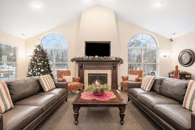 $535,000 | 856 Bridge Crest Drive Southeast, Ada, MI 49301