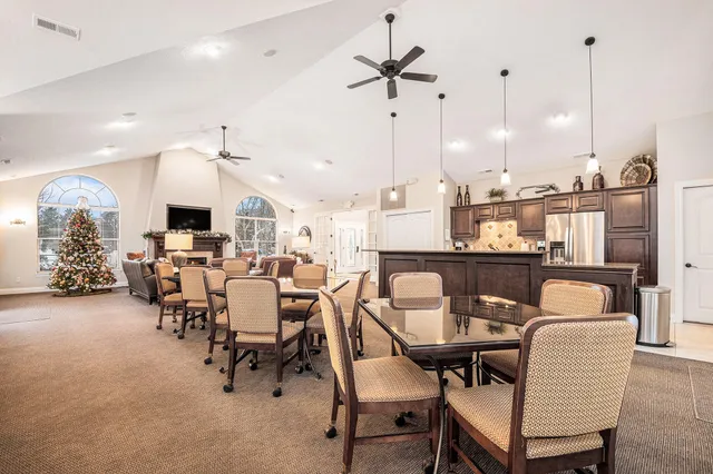 $535,000 | 856 Bridge Crest Drive Southeast, Ada, MI 49301