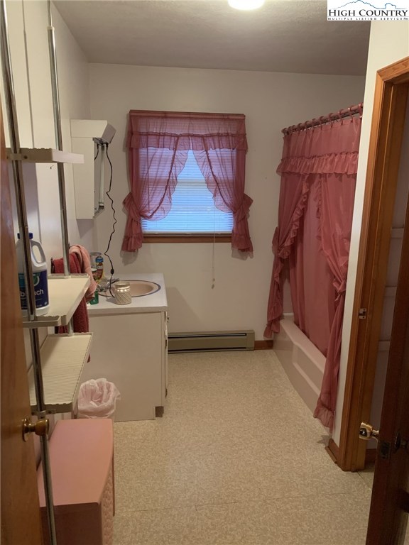 7907 Flat Ridge Road Troutdale, VA 24378 - Photo 10 of 16 Gallery Image 10