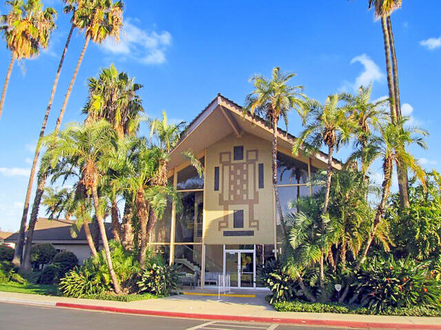 5740 Encina Road, Unit 3 Goleta, CA 93117 - Photo 21 of 25 a front view of a house with a yard