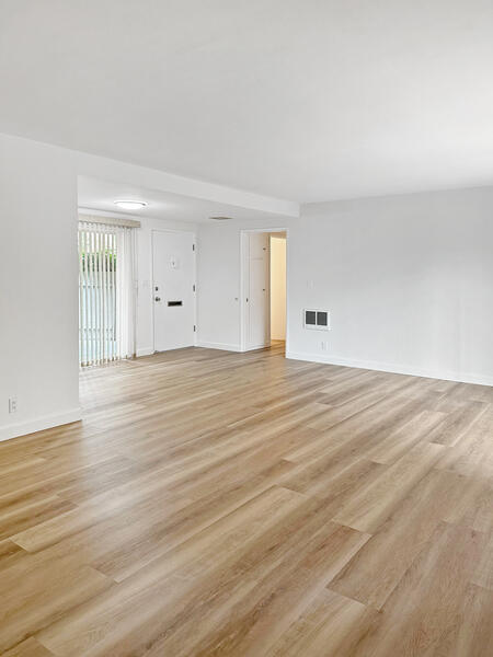 5740 Encina Road, Unit 3 Goleta, CA 93117 - Photo 5 of 29 Living Room 2