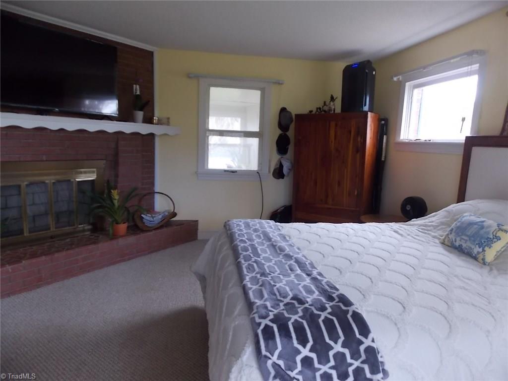 228 Couch Road Elkin, NC 28621 - Photo 12 of 28 Gallery Image 12