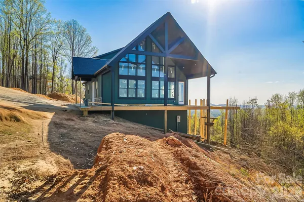 $1,499,999 | 4898 Soaring Top Lane, Lenoir, NC 28645