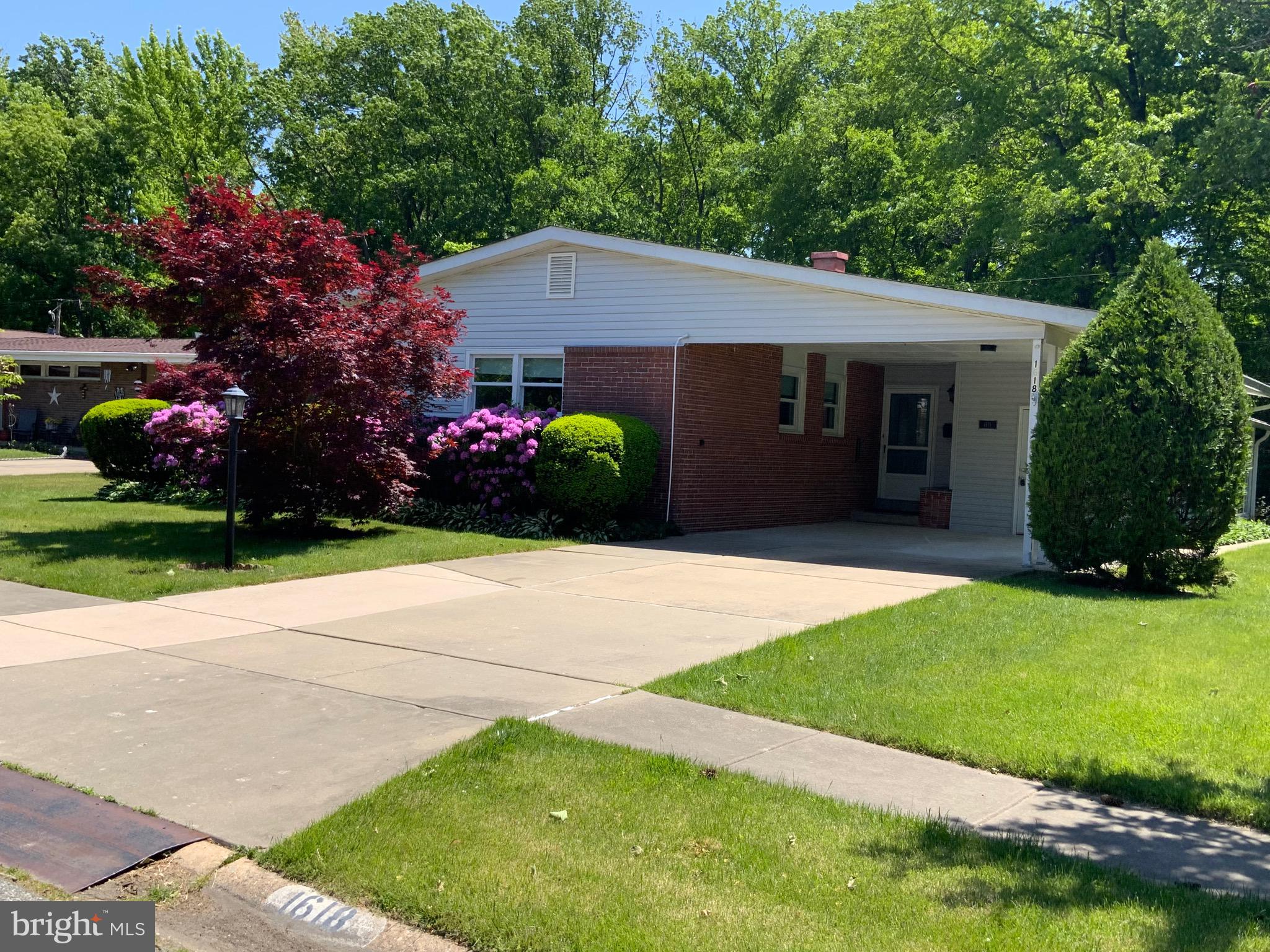 1618 Shady Brook Road Wilmington, DE 19803 - Photo 1 of 45 Curbside