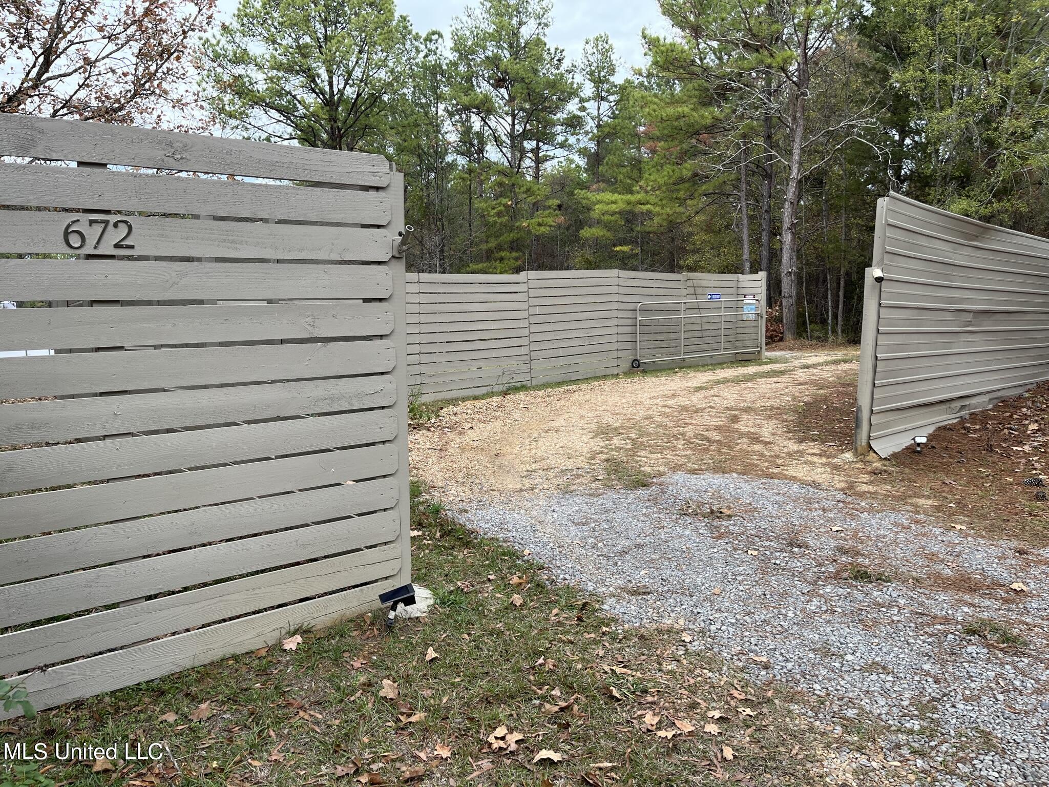 672 Mt Pilgrim Road Camden, MS 39045 - Photo 14 of 19 IMG_7735