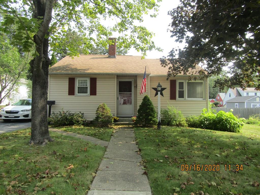18 Middle Road Gardner, MA 01440 - Photo 2 of 12 Gallery Image 2