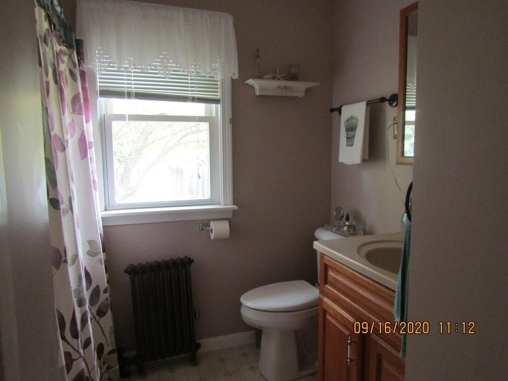 18 Middle Road Gardner, MA 01440 - Photo 9 of 12 Gallery Image 9