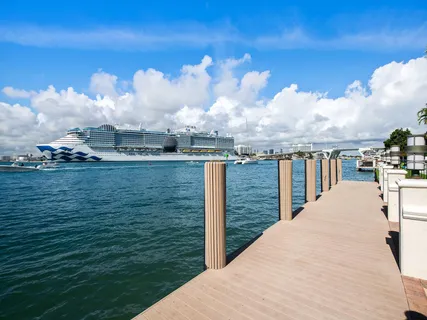 $6,950,000 | 1965 Southeast 21st Avenue, Fort Lauderdale, FL 33316