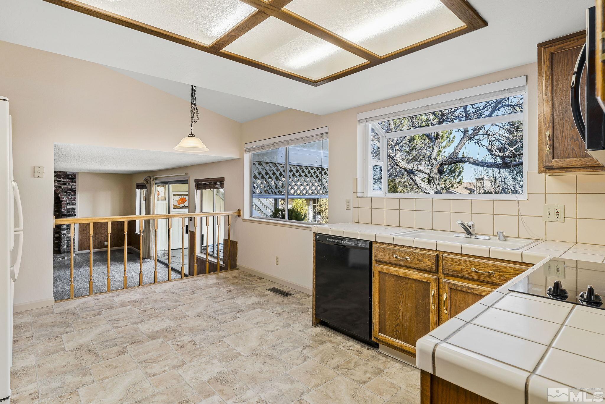 1674 Shadow Wood Road Reno, NV 89523 - Photo 8 of 25 Photo 8