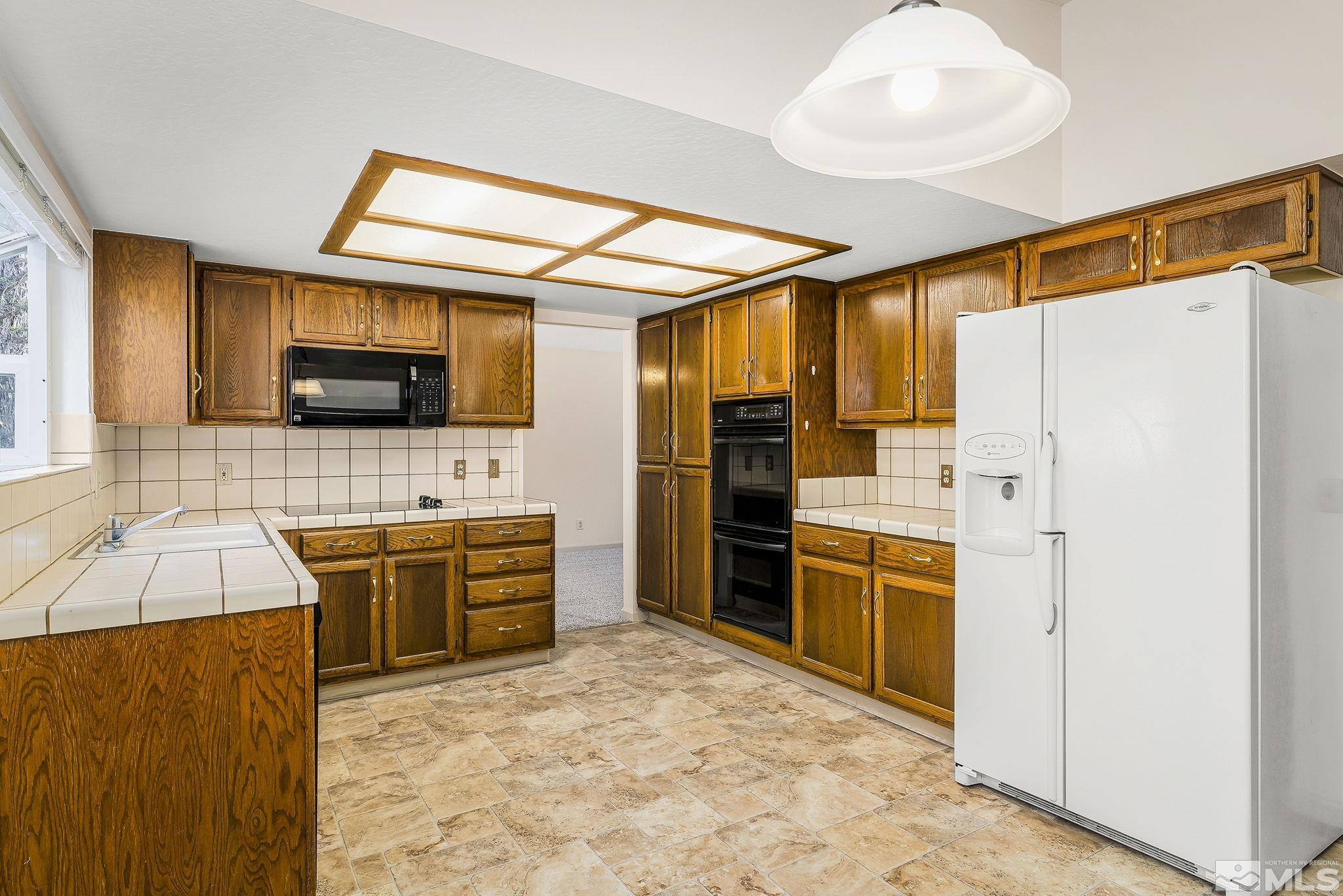 1674 Shadow Wood Road Reno, NV 89523 - Photo 10 of 25 Photo 10
