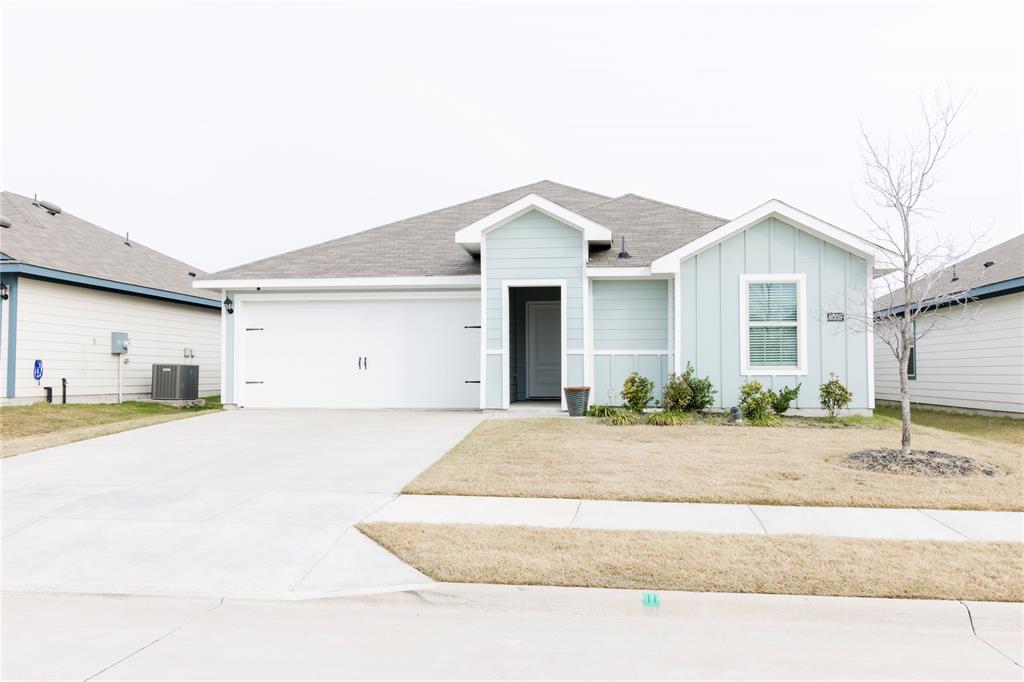 6505 Waterfall Lane Princeton, TX 75407 - Photo 2 of 35