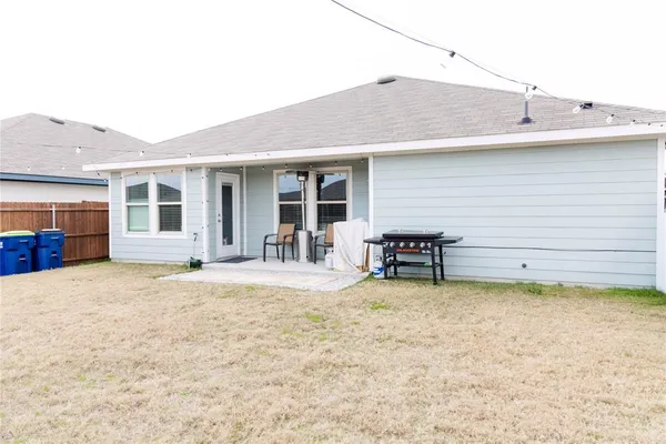 $1,850 | 6505 Waterfall Lane, Princeton, TX 75407