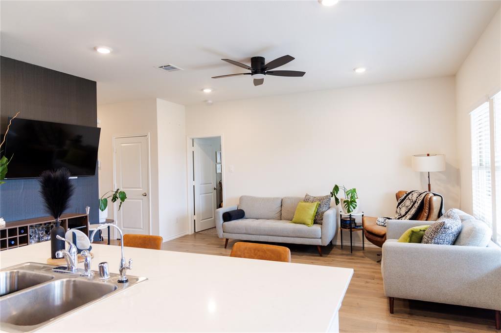 6505 Waterfall Lane Princeton, TX 75407 - Photo 10 of 35