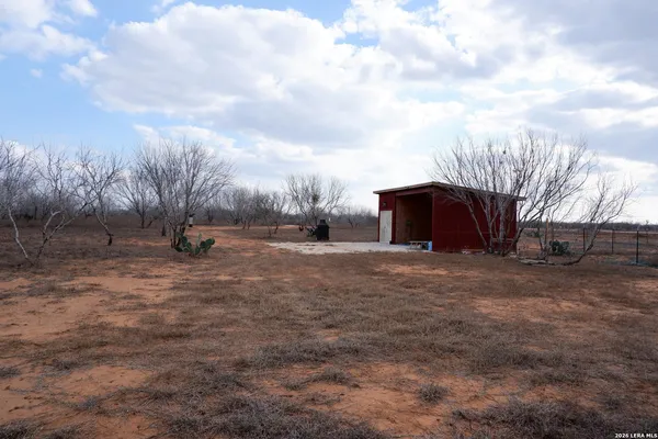 $179,999 | 8846 Farm To Market Road 140, Charlotte, TX 78011