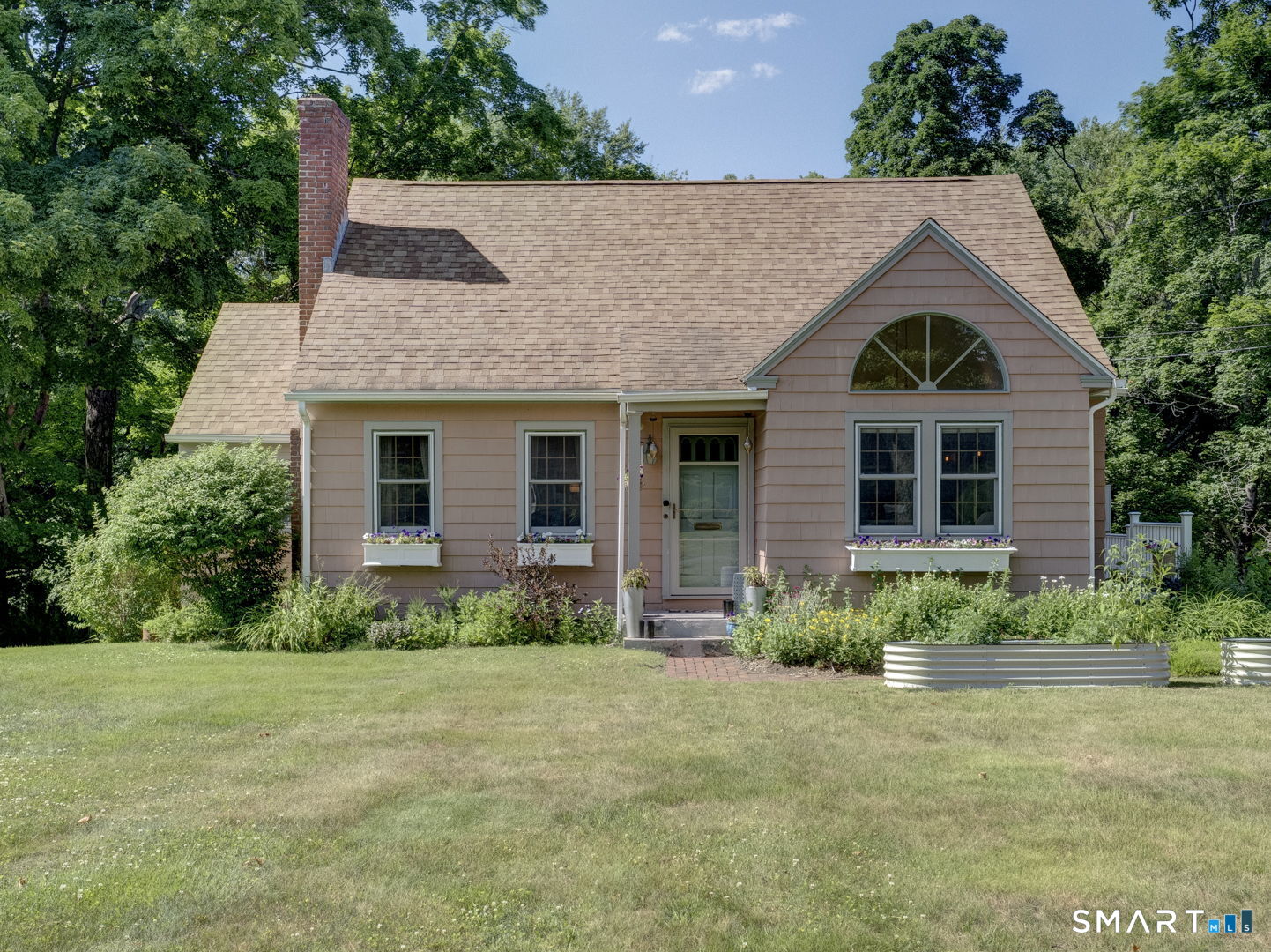 61 Hillcrest Road Glastonbury, CT 06033 - Photo 1 of 34