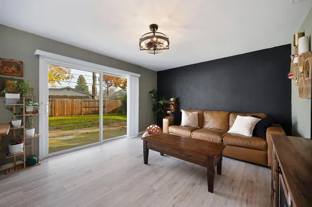 $410,000 | 3343 Seaborg Way, Sacramento, CA 95827