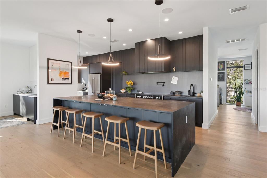 4828 West Flamingo Road Tampa, FL 33611 - Photo 12 of 67