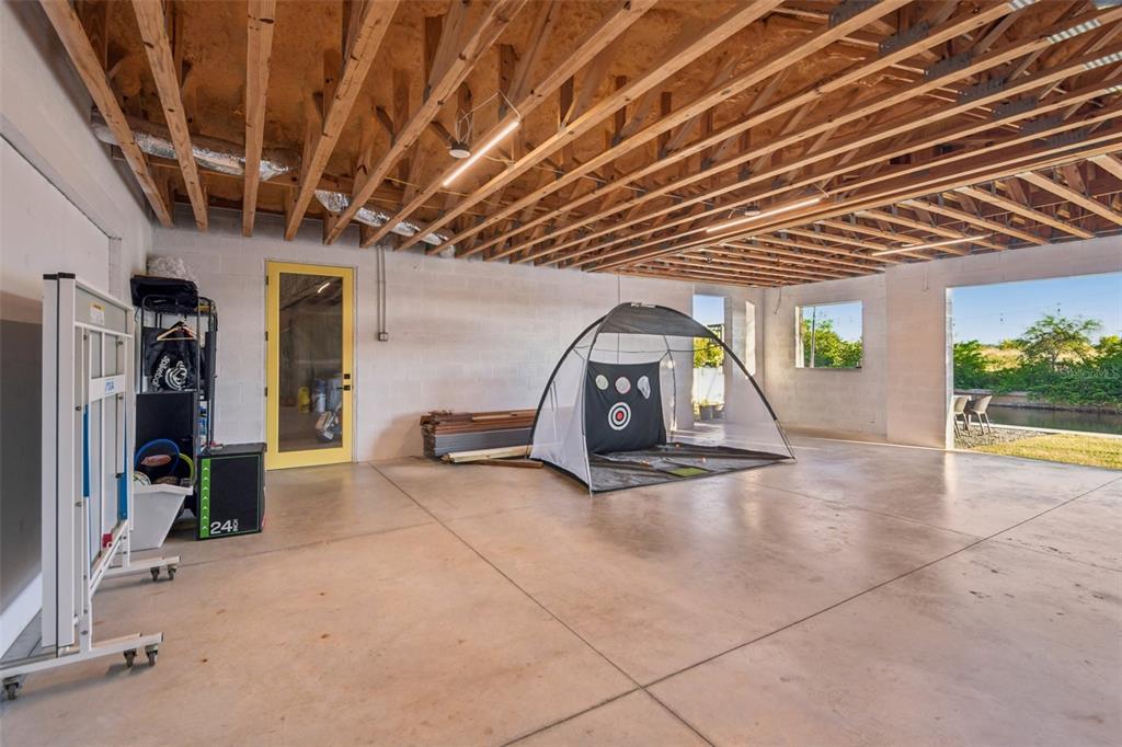 4828 West Flamingo Road Tampa, FL 33611 - Photo 53 of 67 a view of a storage room