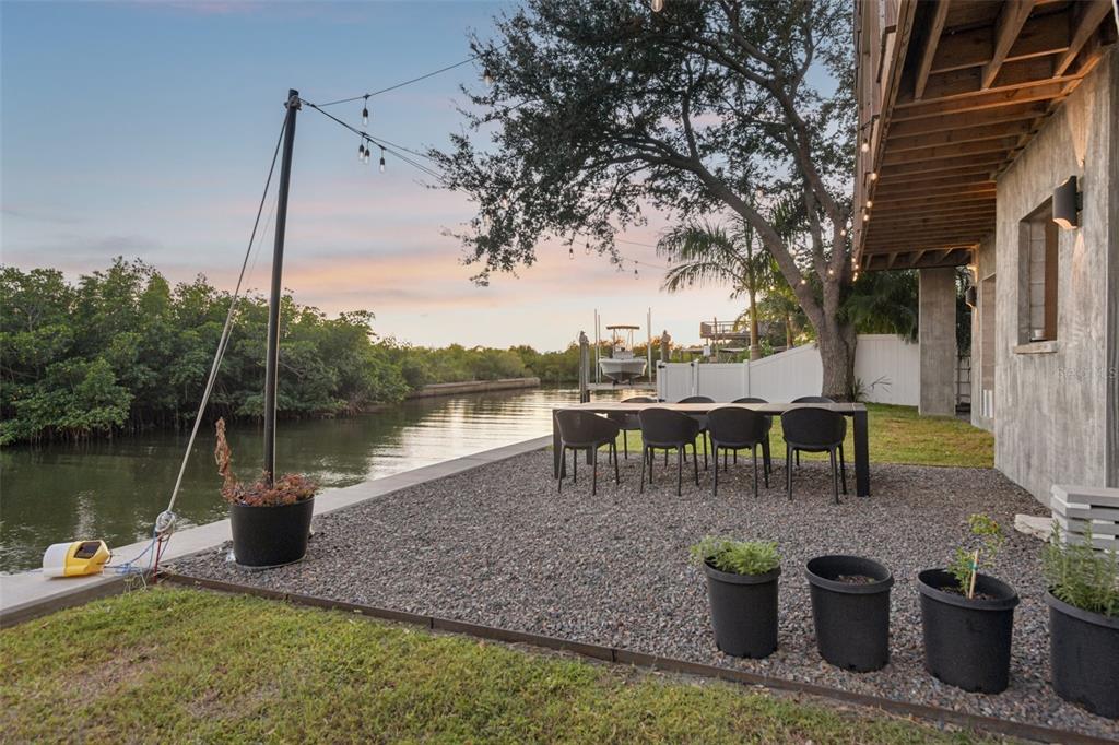 4828 West Flamingo Road Tampa, FL 33611 - Photo 66 of 67 a view of a lake with patio