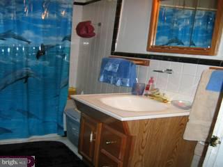 4528 Fernhill Road Philadelphia, PA 19144 - Photo 2 of 6 Gallery Image 2