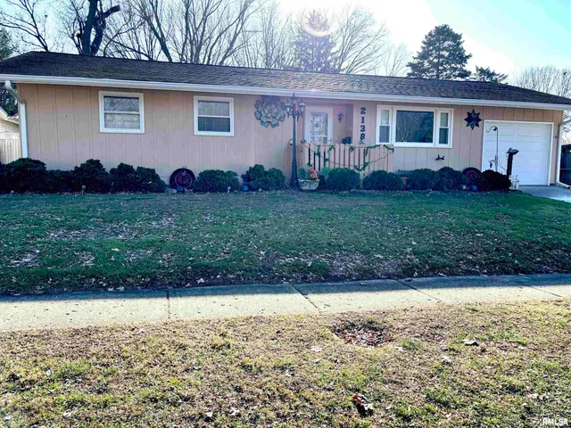 $185,900 | 2138 West Lawrence Avenue, Springfield, IL 62704