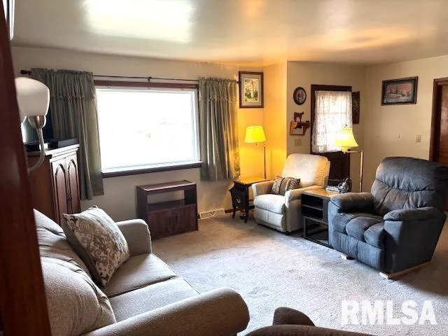 $185,900 | 2138 West Lawrence Avenue, Springfield, IL 62704