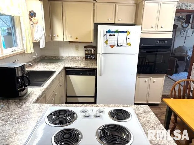 $185,900 | 2138 West Lawrence Avenue, Springfield, IL 62704